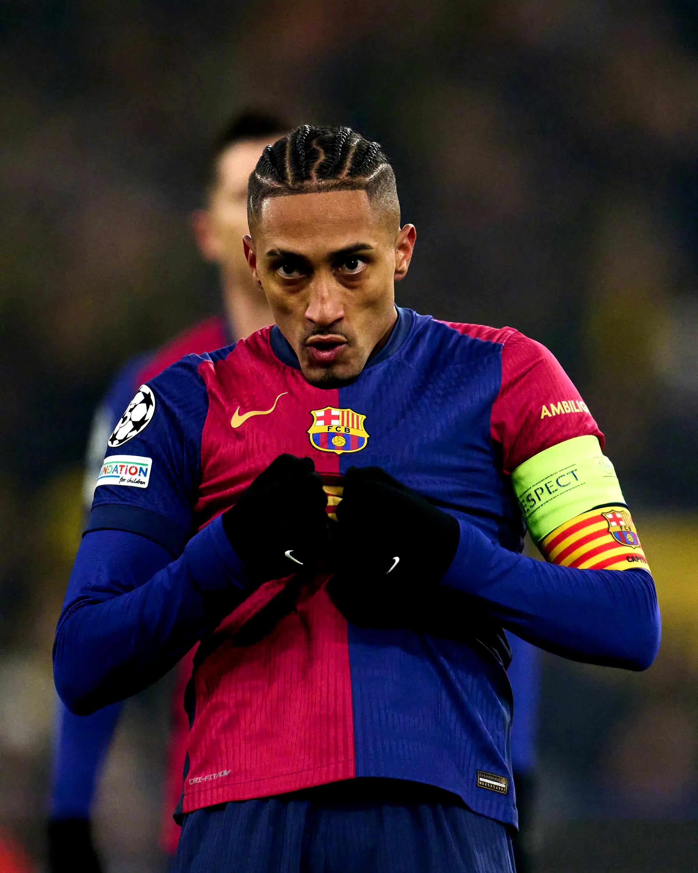 欧冠倒计时,阿斯顿维拉赛前门线救险,细节引发关注,目标明确,临场指挥获称赞的简单介绍 欧冠倒计时,阿斯顿维拉赛前门线救险,细节引发关注,目标明确,临场指挥获称赞的简单介绍