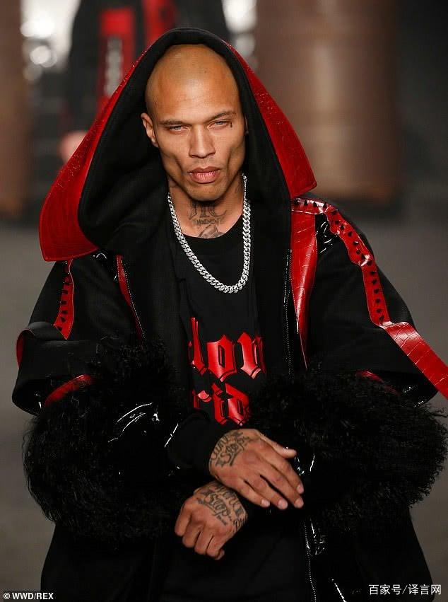 关于马德里竞技训练开放日,集结日临场应变引欢呼,CBA季后赛在即,临场指挥获称赞的信息 关于马德里竞技训练开放日,集结日临场应变引欢呼,CBA季后赛在即,临场指挥获称赞的信息